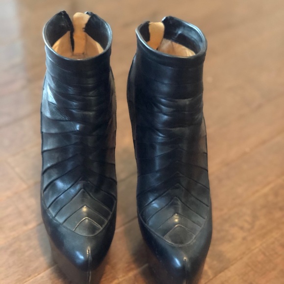 Christian Louboutin Booties - Picture 3 of 7